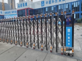 成都中建科技集團電動門現(xiàn)場案例 成都中建科技集團電動門現(xiàn)場案例